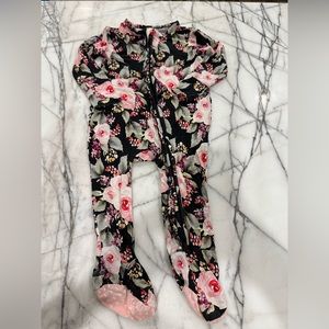 12-18 Posh peanut bamboo zipper sleeper